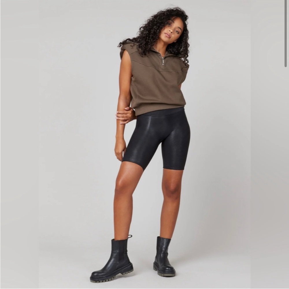 Spanx faux leather black biker shorts size small